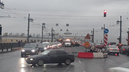 дворцовый мост