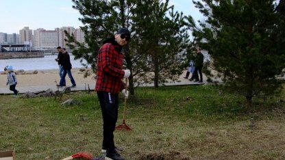 Субботник на Крестовском