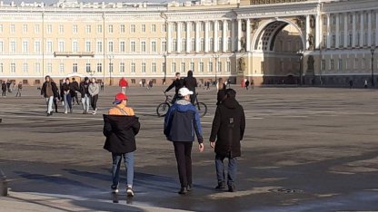 Гулящие петербуржцы