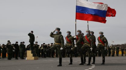 репетиция парада победы на аэродроме в Левашово 
