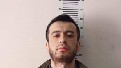 мигрант, спонсор боевиков 