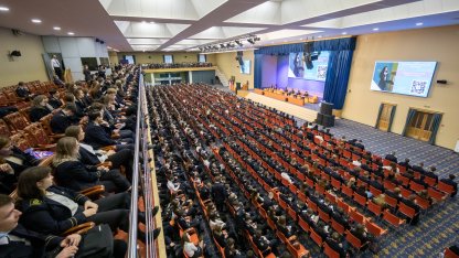 голос студентов