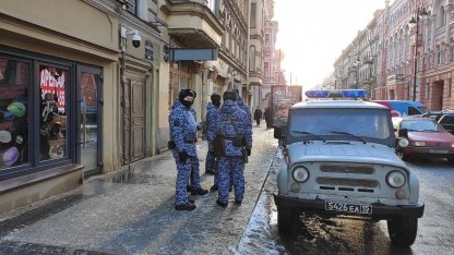 полиция на рубинштейна