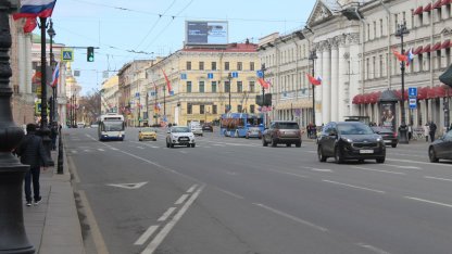 Невский проспект 1 мая