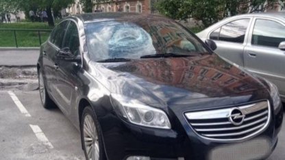 Разбитый Opel