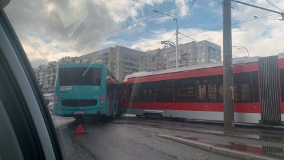 энгельса автобус и трамвай