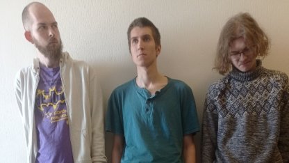 активисты