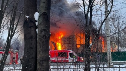 Пожар в ангаре