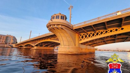 мост
