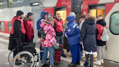 Поезд Мурманск-Петербург