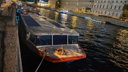 теплоход