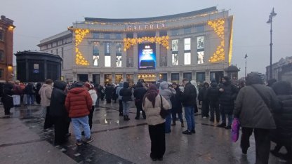 Из торгового центра вывели посетителей