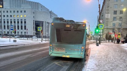 автобус на варшавской