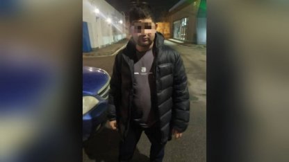 угрожал ножом посетителям бара