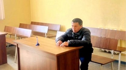 напавший на губернатора