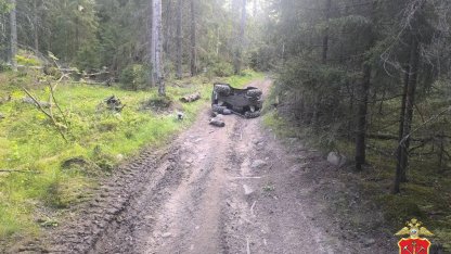 Перевернулся вездеход