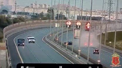 ДТП с фурой и пострадавшим ребёнком на трассе "Нева"