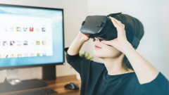 VR