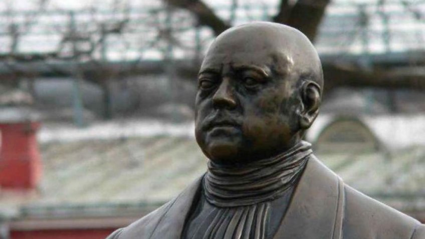 Памятник Петру 1, Петропавловская крепость
