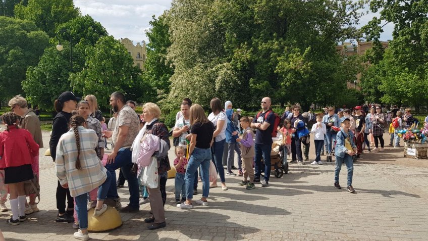 очереди в ленинградский зоопарк в день защиты детей