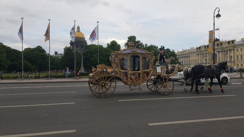 день россии петербург
