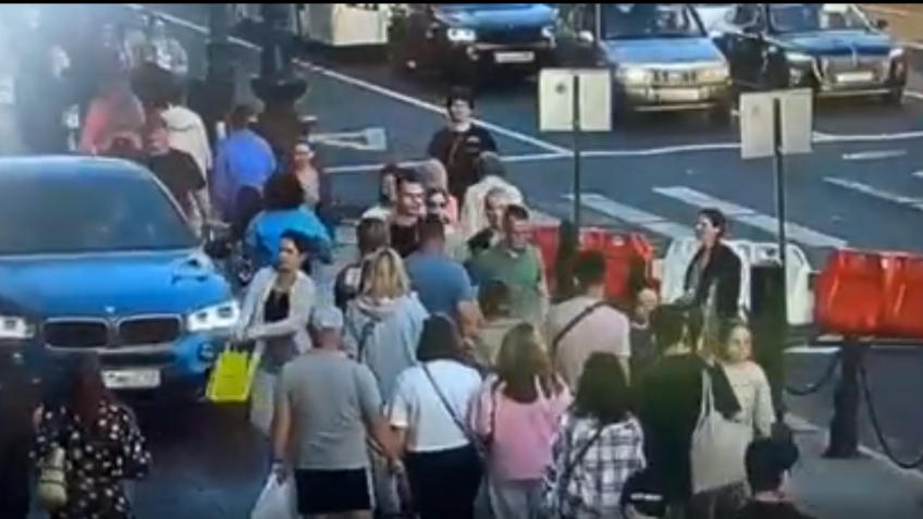 машина на невском
