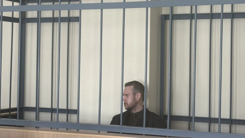 Михайлов