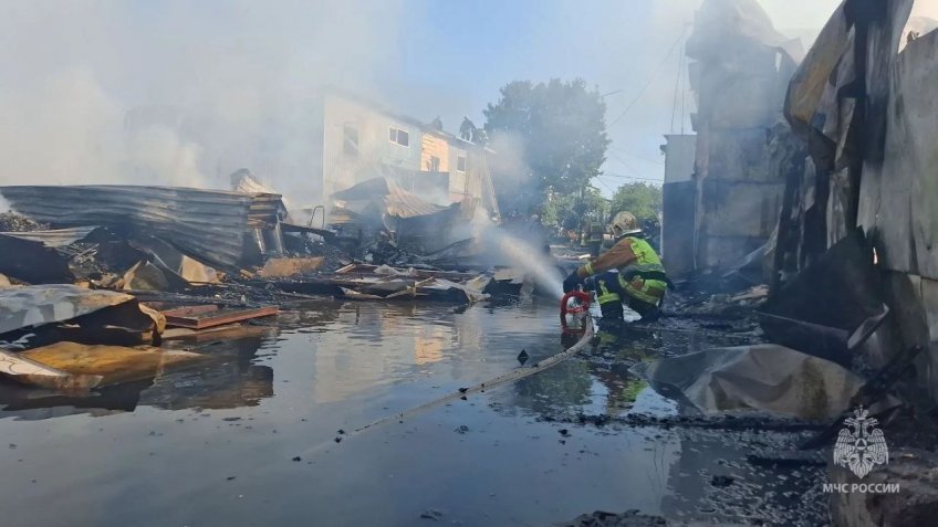 Пожар в эллингах