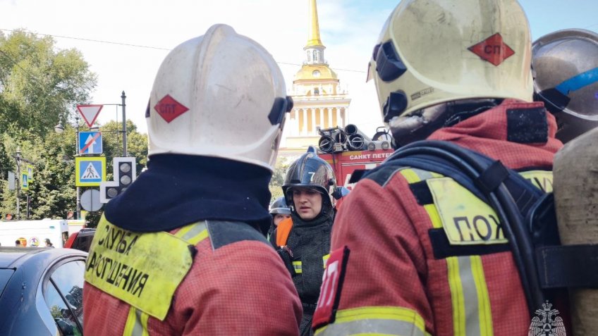 Пожар на Адмиралтейском проспекте