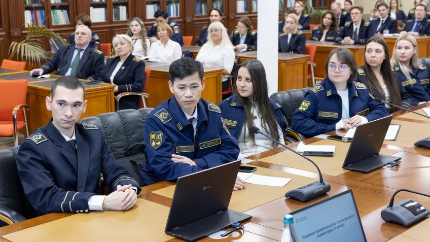 лекция прилепин